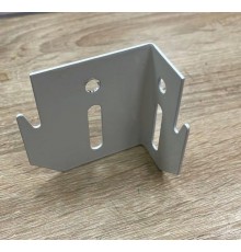 Кронштейн для рад-ра угловой,для ПАНЕЛЬНЫХ  рад.  (150шт )БПЛ010-1
